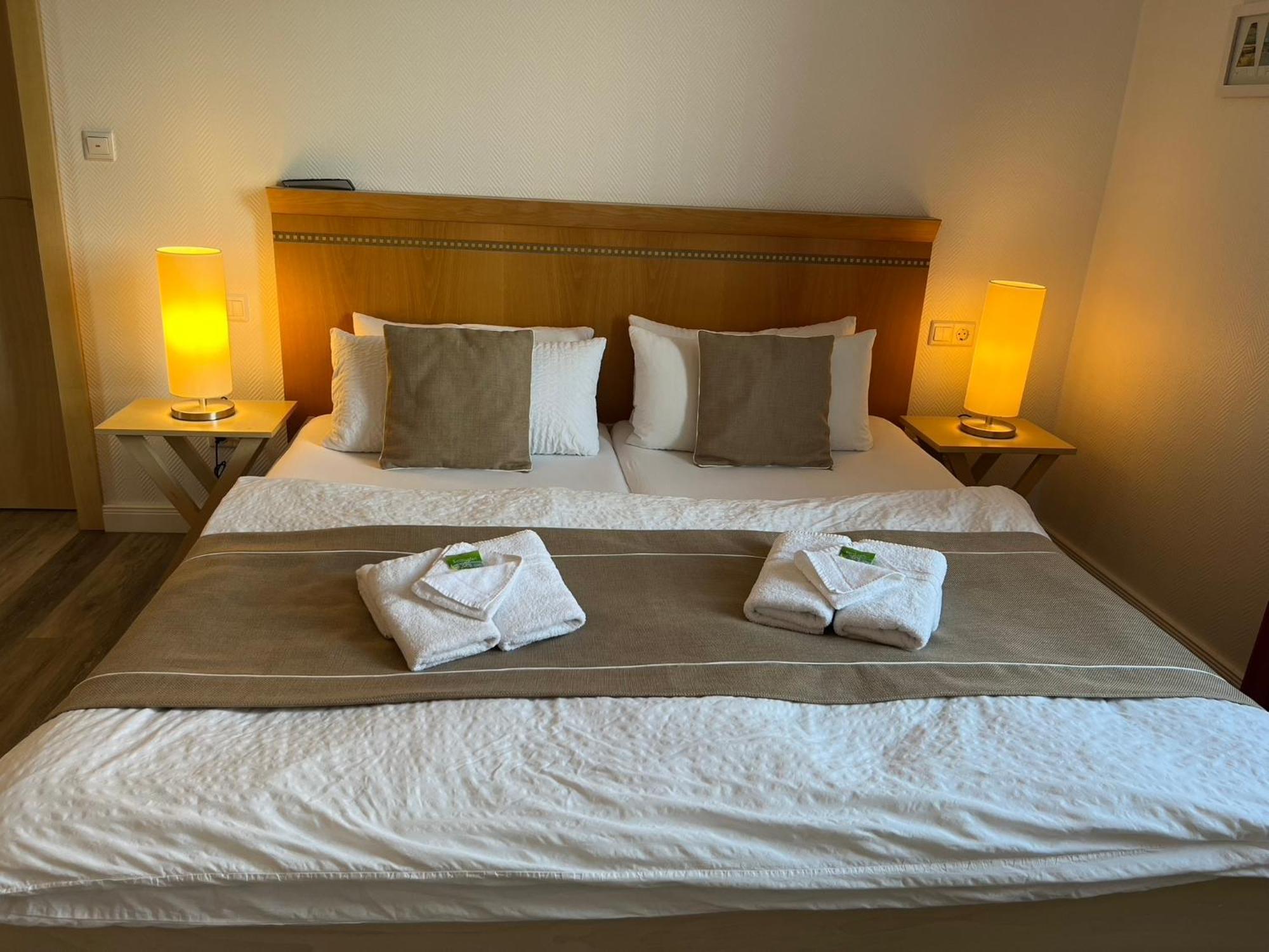 Villa Am Januspark Йюст Экстерьер фото